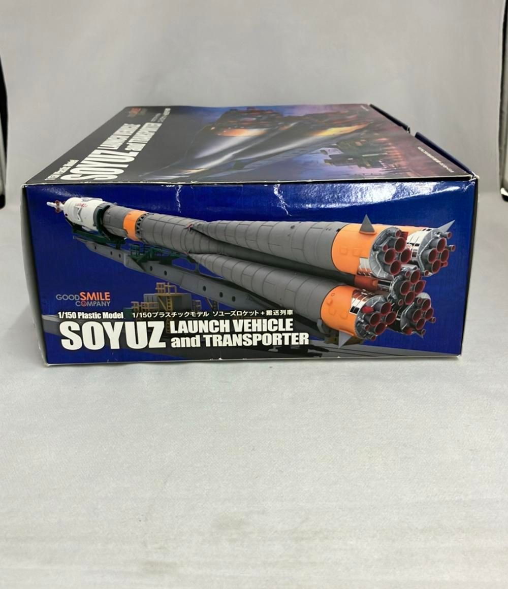 ソユーズロケット 搬送列車