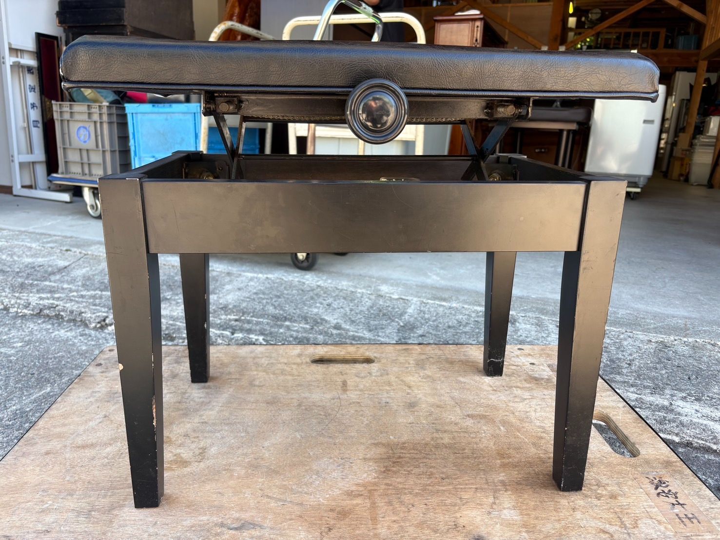 今だけのＢＩＧチャンス！ YAMAHA ヤマハ 高さ調整 ピアノ椅子 ピアノベンチ 黒