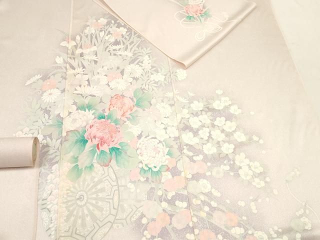 付け下げ 手刺繍 山風景 鶸色 正絹 反物 付け下げ 手刺繍 山風景 鶸色 正絹 反物