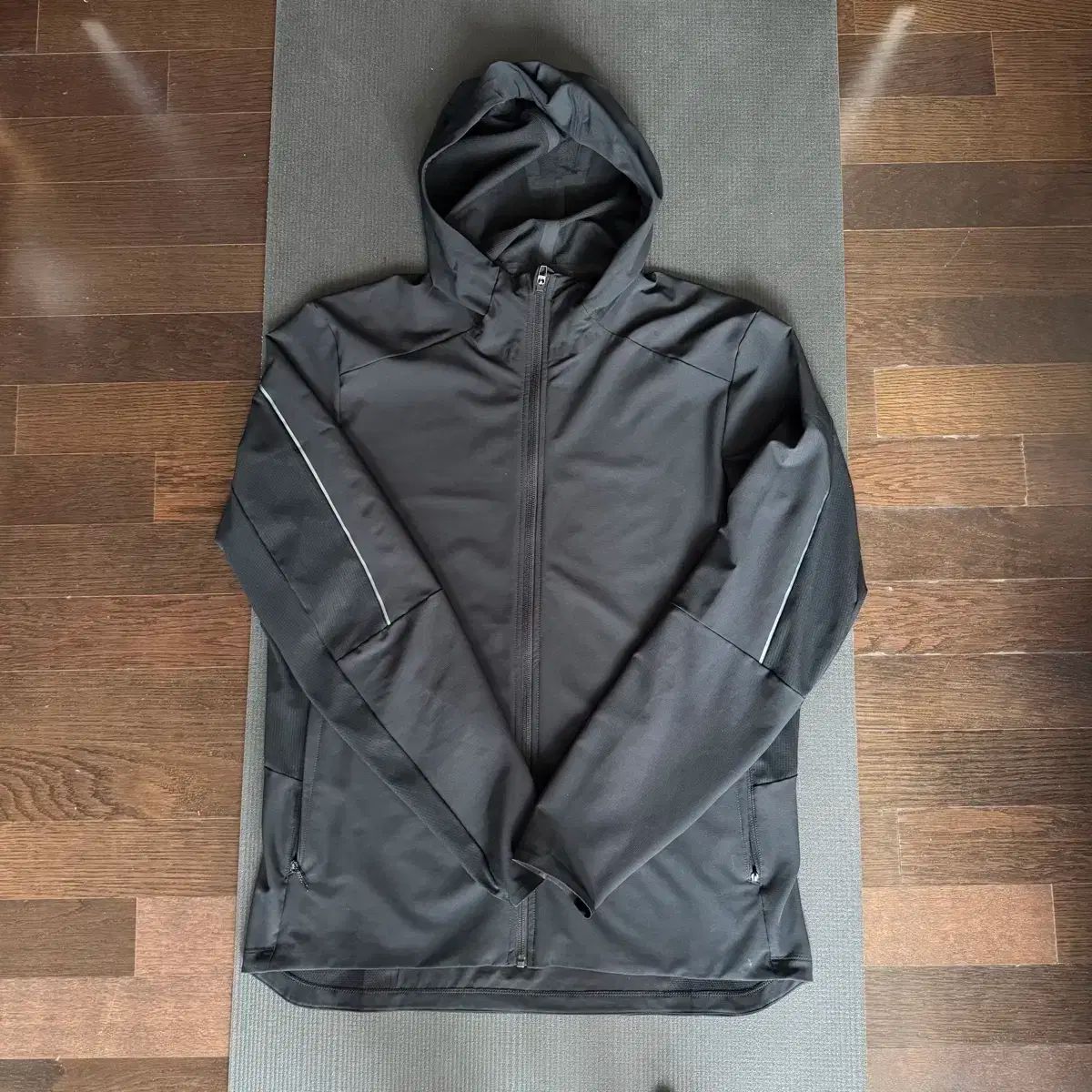 lululemon ルルレモン メンズ ジャケット L サイズ 販売