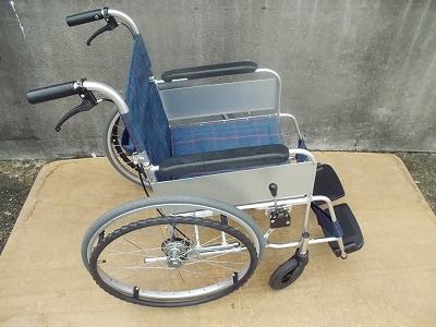 ミキ 自走式車いす