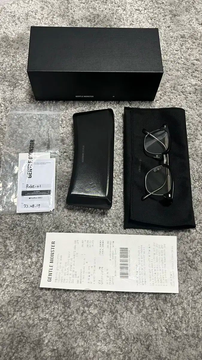 01 ブラック