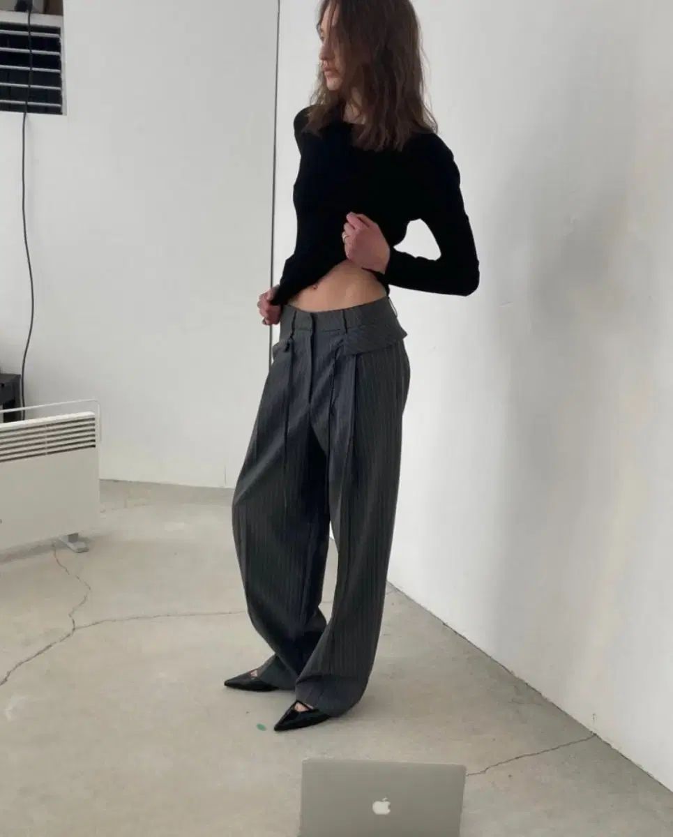 ラ