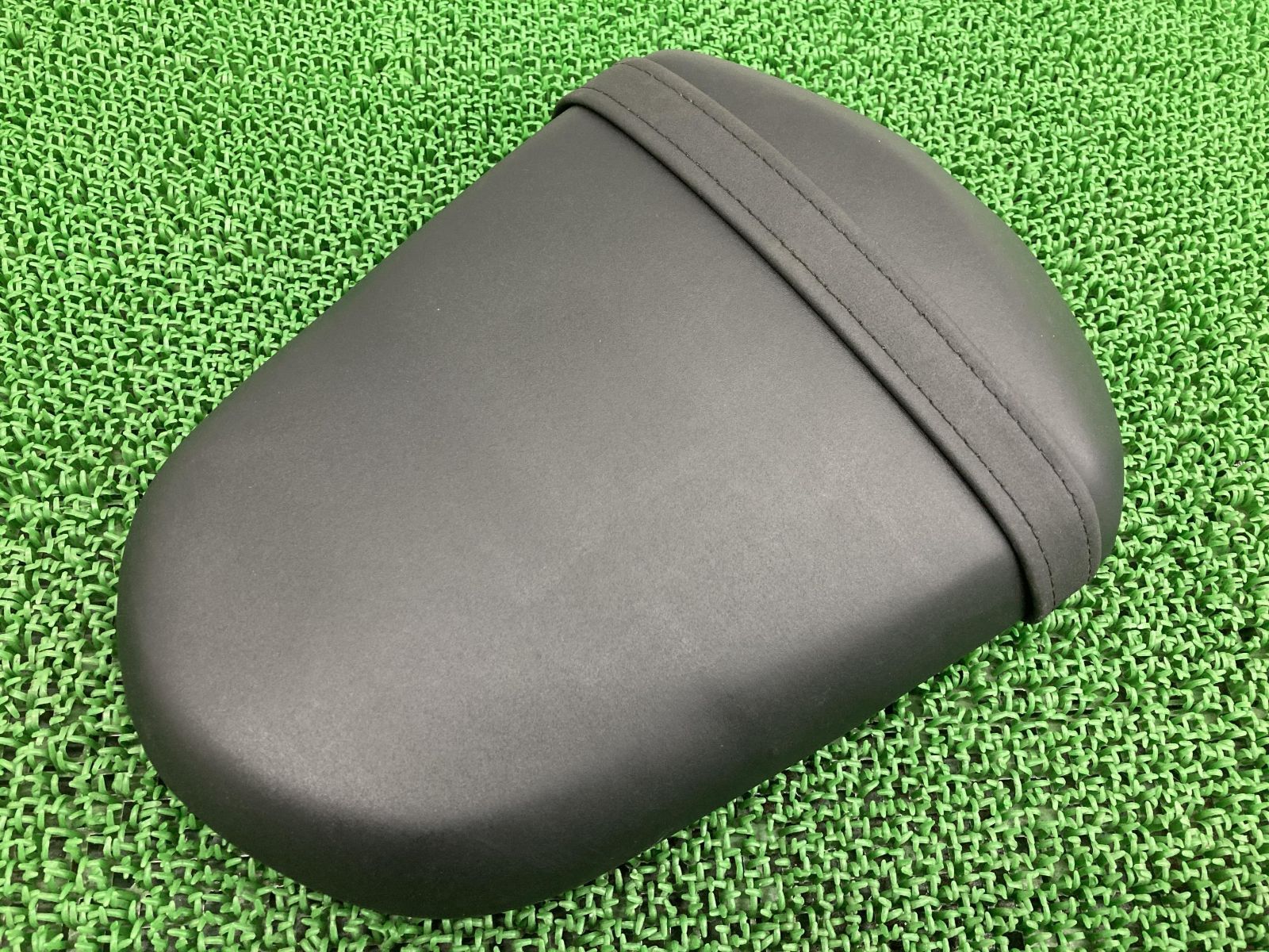 美品　ヤマハ　ドラッグスター400 (4TR )純正シート ヤマハ 純正 バイク ドラッグスター400 シート 純正前後 4TR 破れ無し