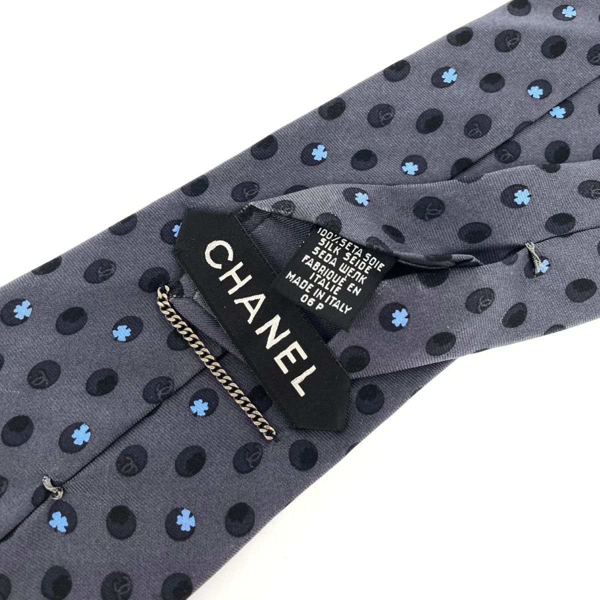 CHANEL ネクタイ シャネルCHANEL シルクココマークレジメンタルネクタイ 黒赤 (K