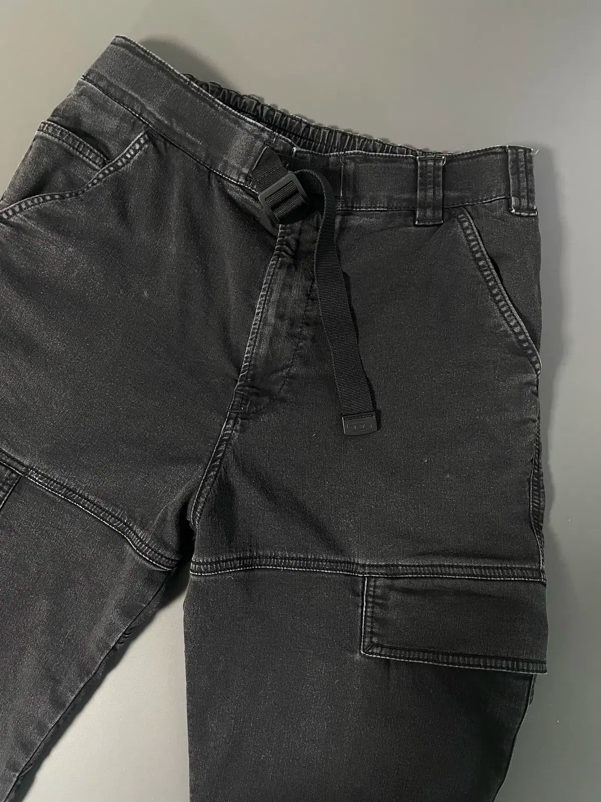  30 DIESEL クルーリー ガーメントダイング カーゴ ジョガー パンツ チノパン パンツ