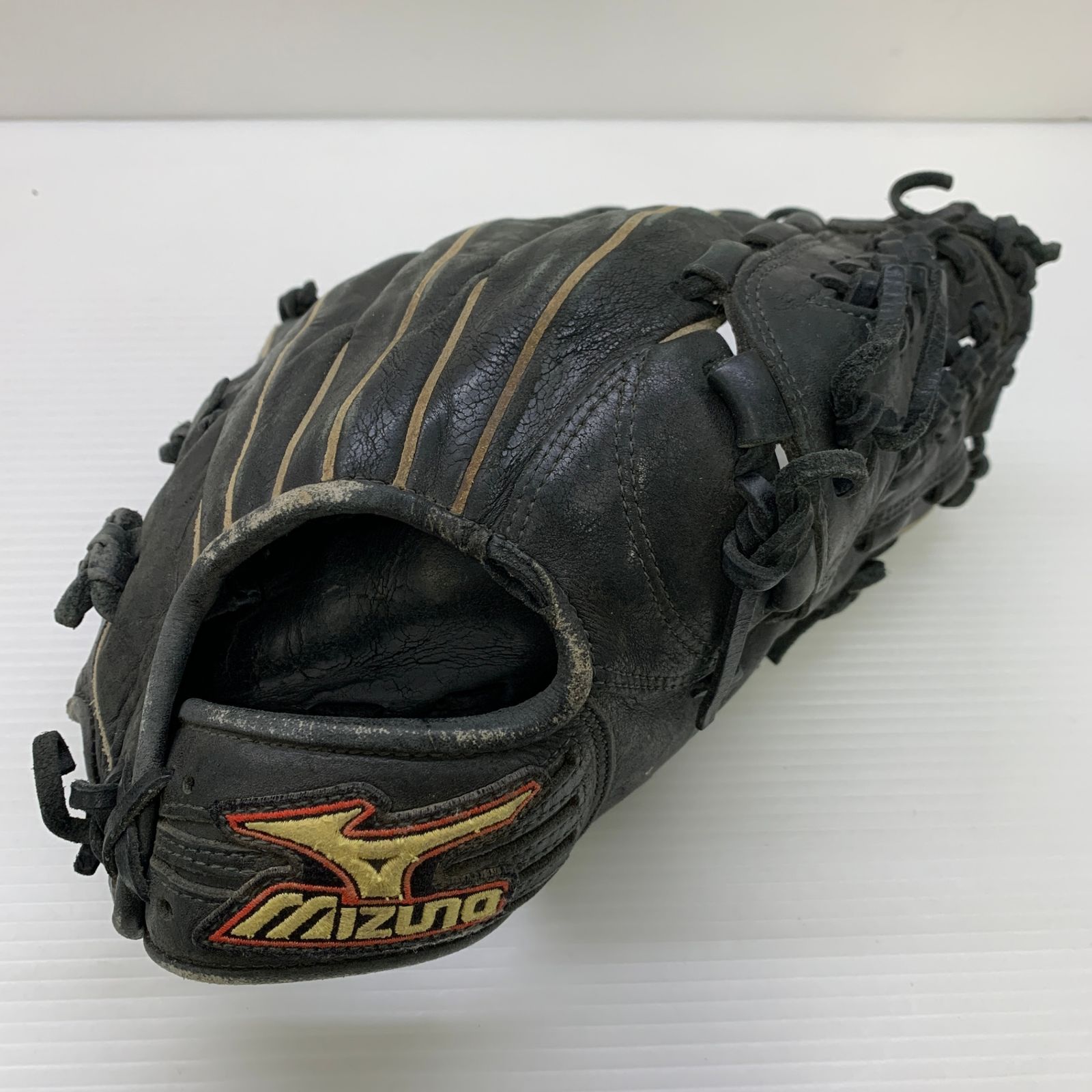 ミズノ MIZUNO ビクトリーステージ 軟式 大人 一般 内野手用