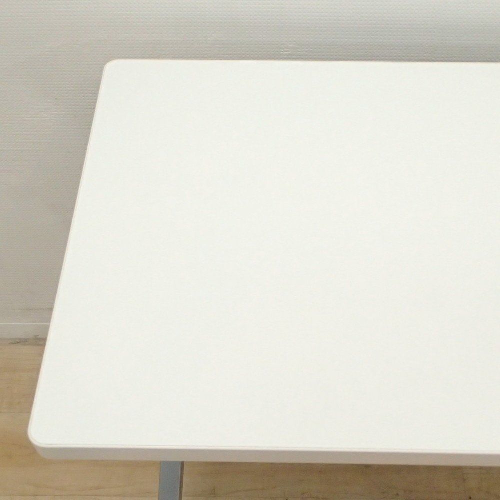 スタックテーブル 81F1AA