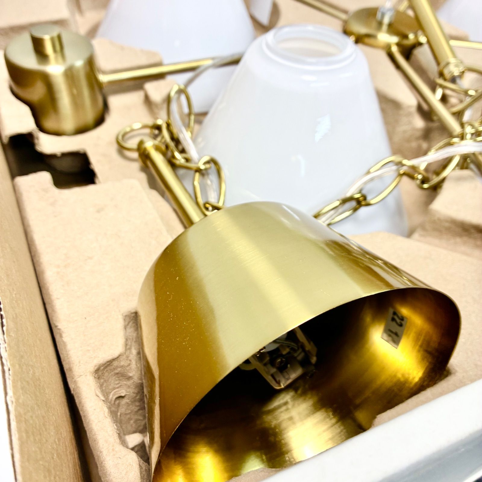 IKEA】 IKEA FLUGBOシャンデリア ランプシェイド 【LED電球 E26