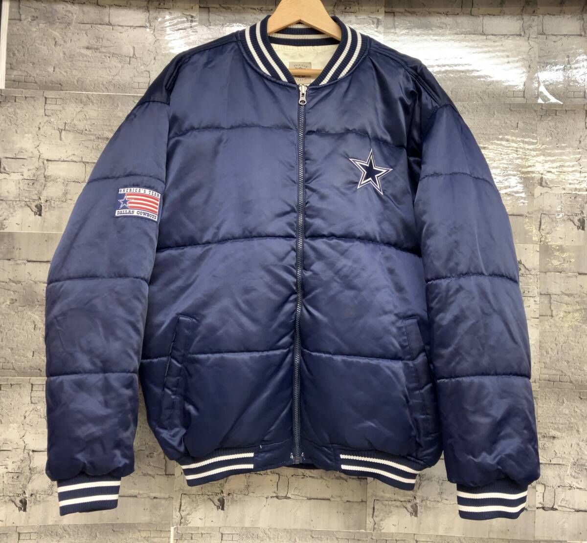 NFL ダラス・カウボーイズ リバーシブル スタジャン 中綿 ナイロン