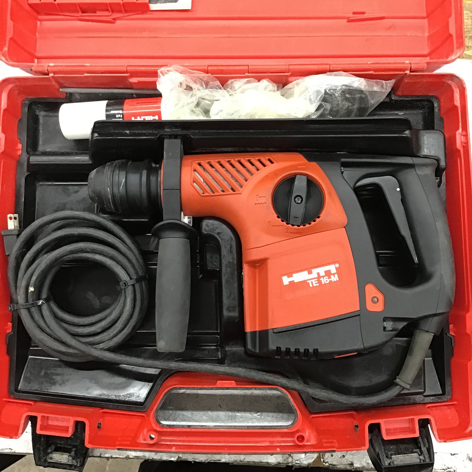 ○ヒルティ(HILTI) ハンマドリル TE16-M【所沢店】 - メルカリ
