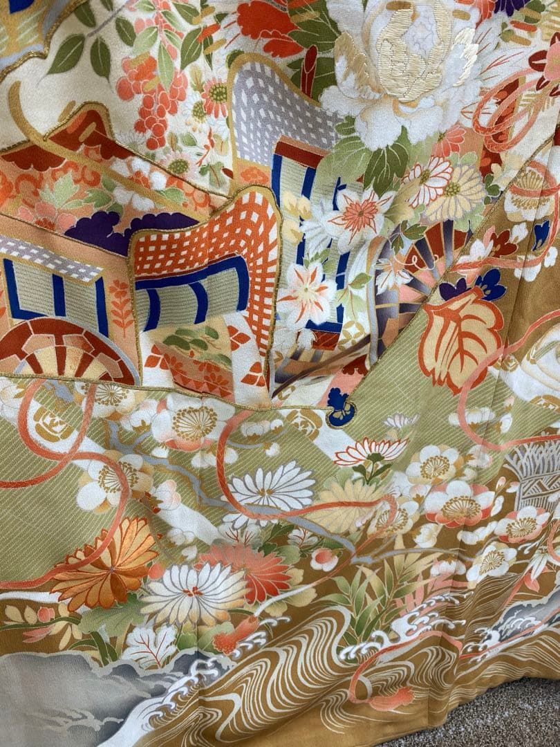 アンティーク 振袖 金駒 刺繍 松 梅 扇 正絹 身丈159cm 紋付 - メルカリ