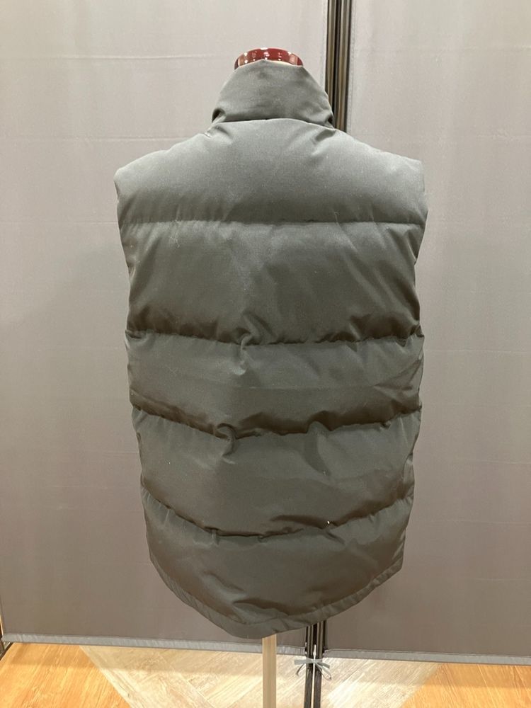 ZZZ】カナダグース ダウンベスト Mサイズ CANADA GOOSE ブラック