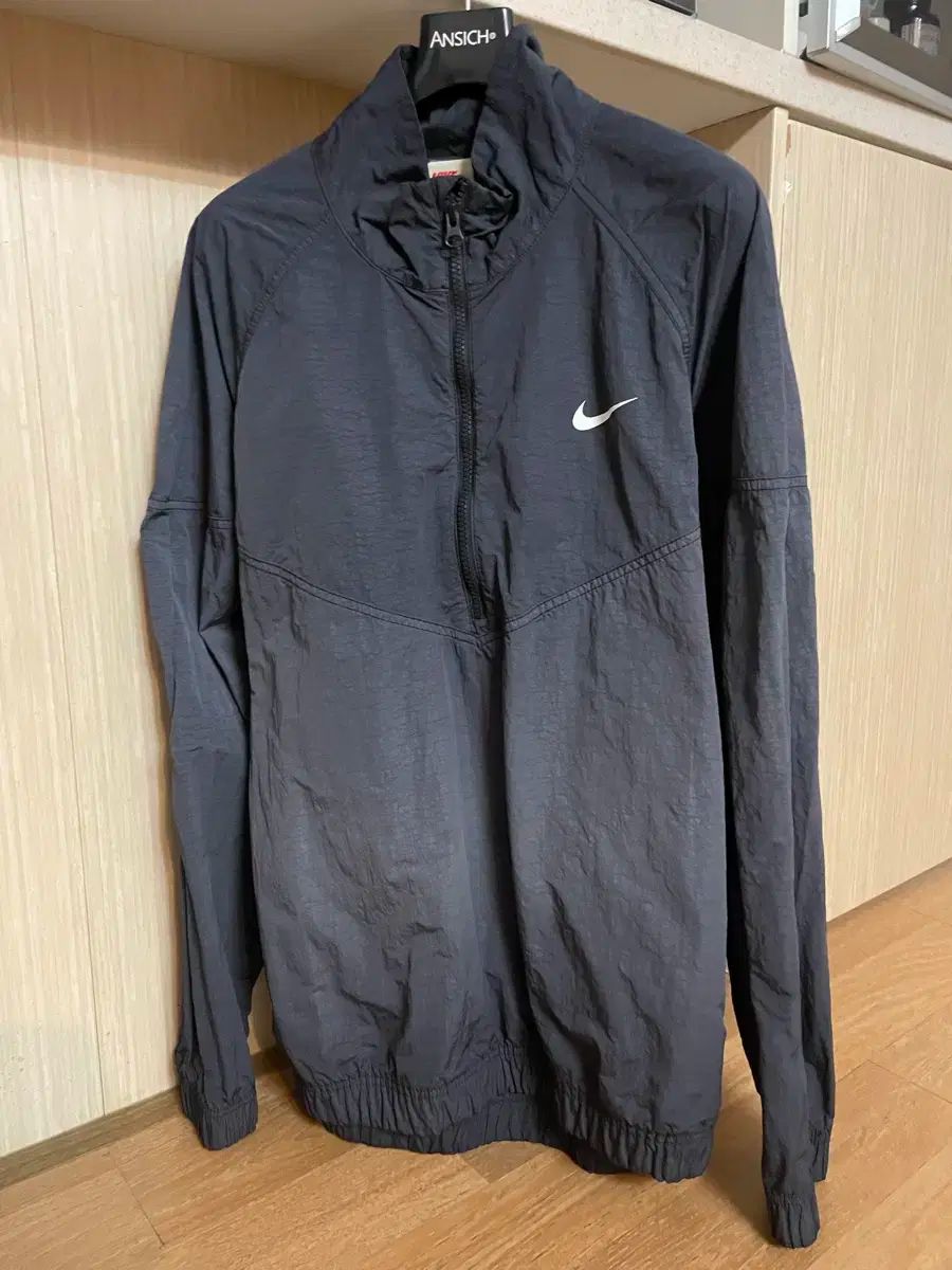 【雷市場（ポンジャン）商品韓国直送】 Nike(ナイキ） STUSSY(ステューシー) ウインドランナー ウインドブレーカー