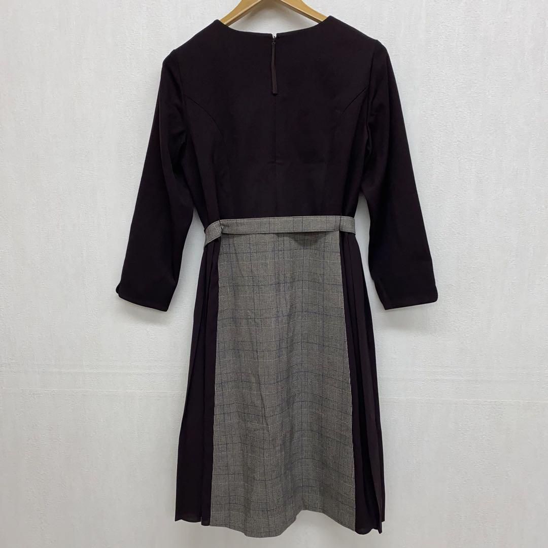 m4891 ローズティアラ サイドプリーツ切り替え ワンピース WWW_OLIVIERBERNSTEIN_COM