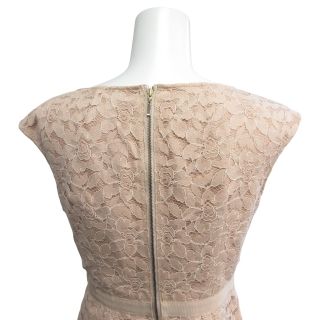 新品未使用アナイ、レースノースリーブひざ丈ワンピース、くすみピンク アナイ ANAYI フラワーレース ノースリーブワンピース ひざ丈
