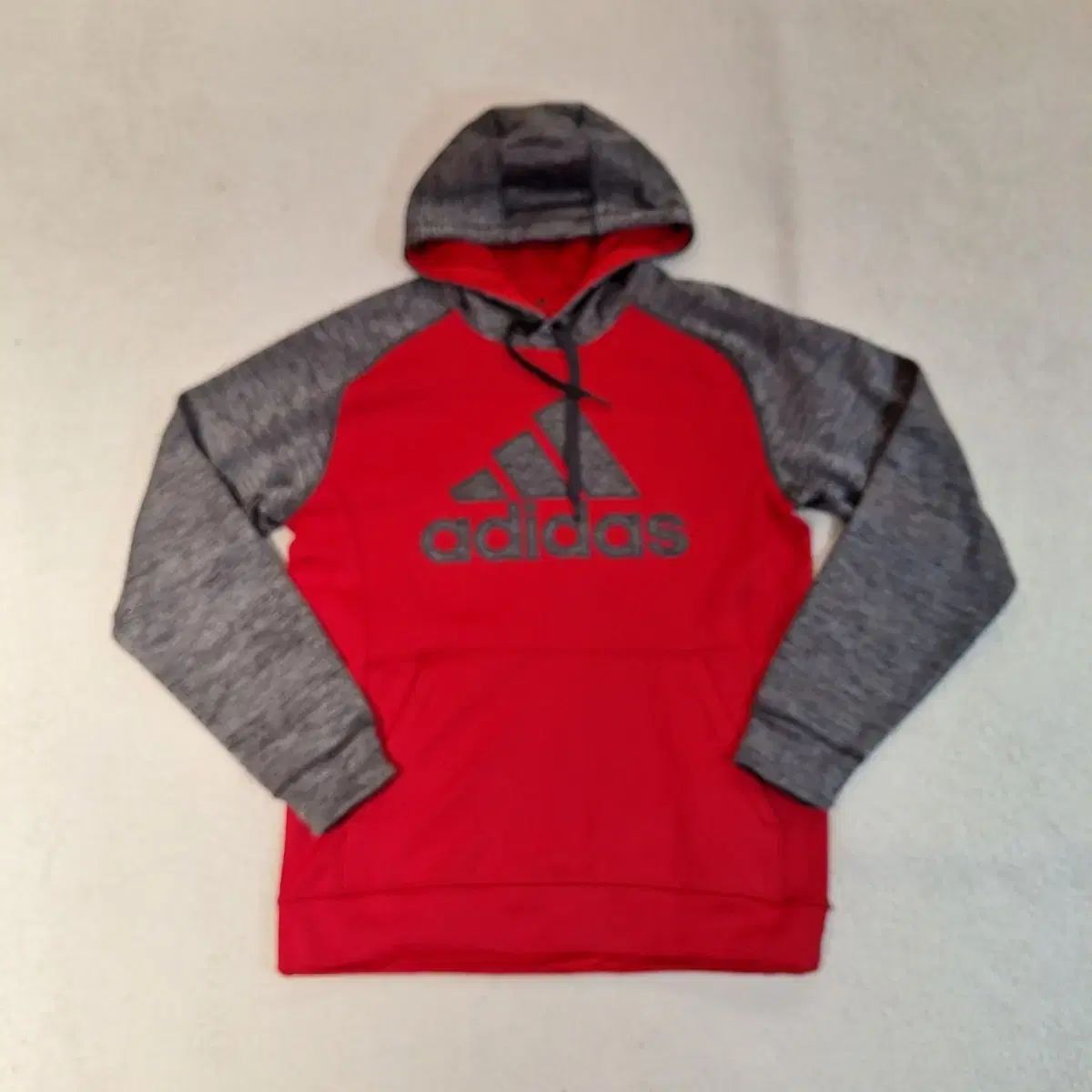 【雷市場（ポンジャン）商品韓国直送】 adidas(アディダス) 起毛フード付き t シャツ S