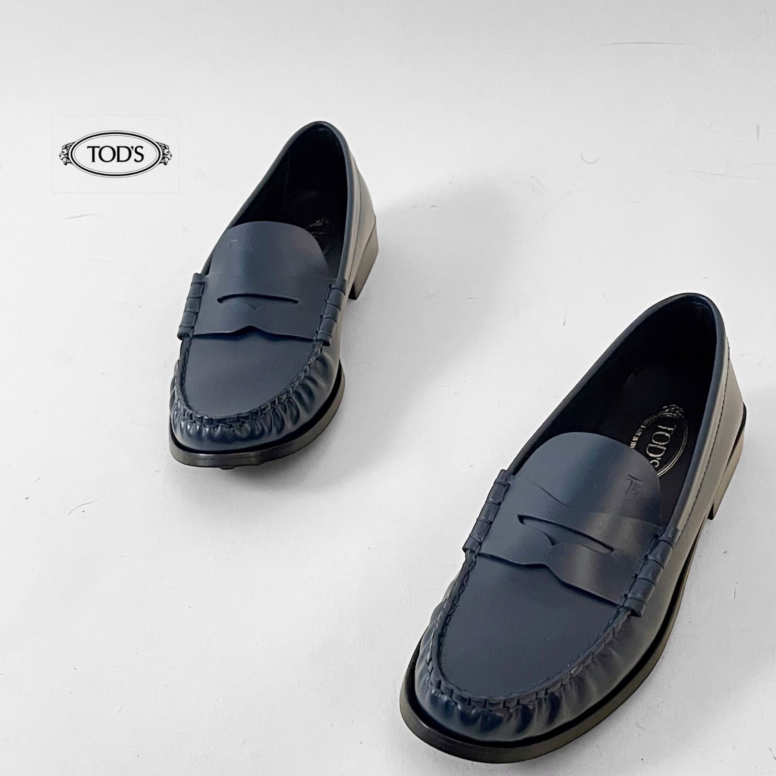 未使用 TOD'S トッズ ローファー ネイビー 革靴