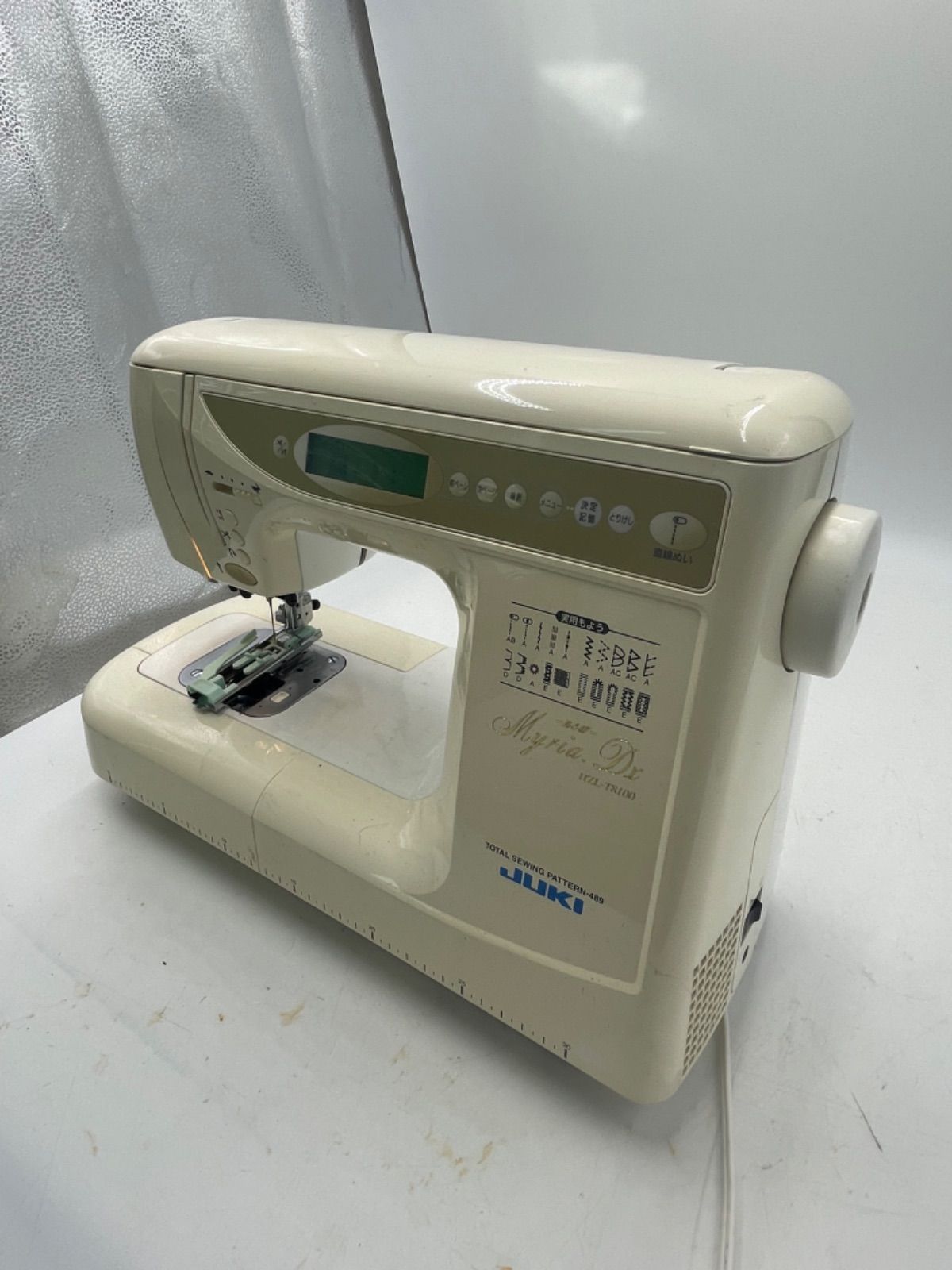 ジューキ JUKI　HZL-T8100　コンピューターミシン