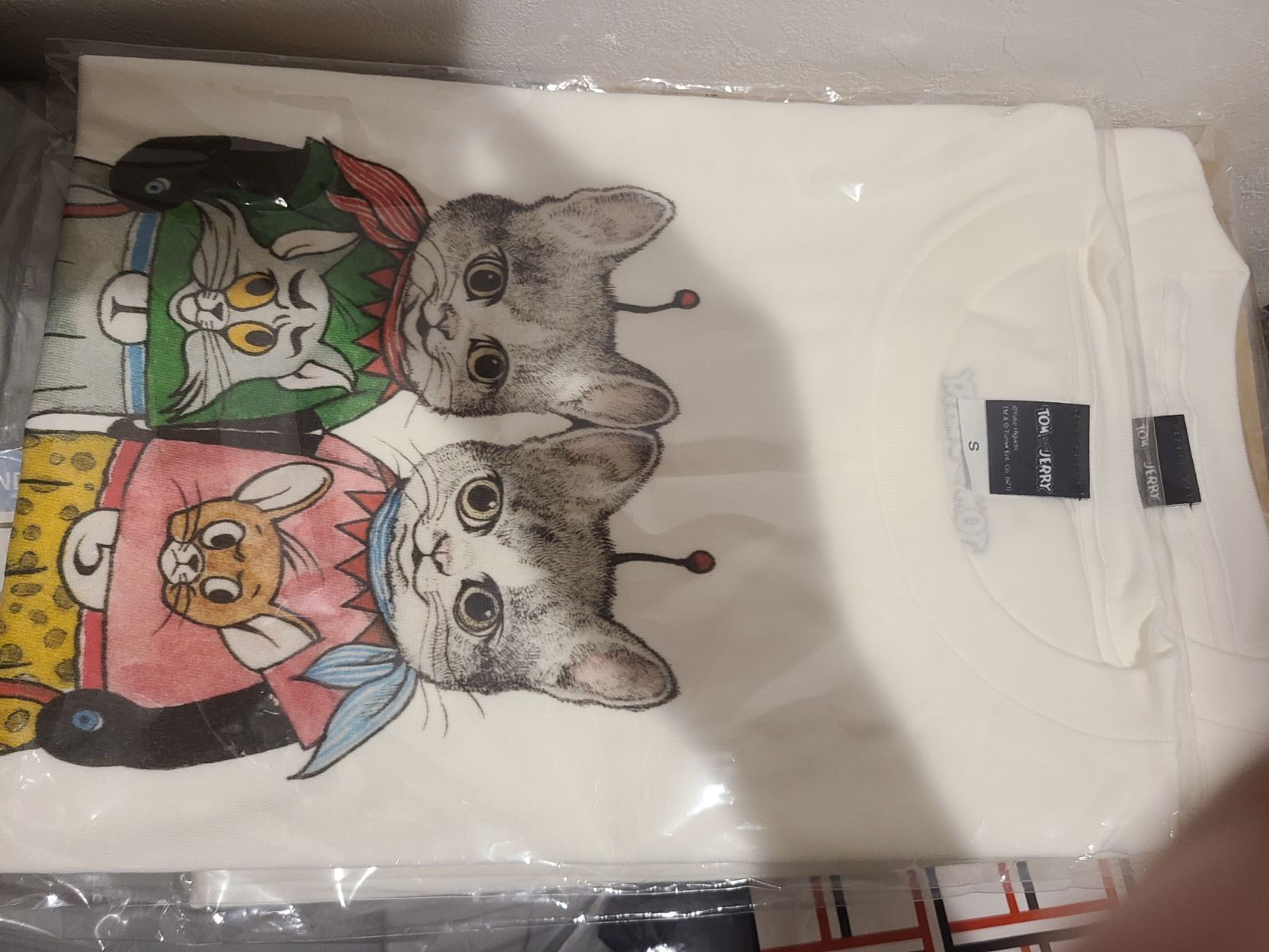 ヒグチユウコ×トムとジェリー展 限定Tシャツ 新品✨ヒグチユウコ トムとジェリー展 コラボ Tシャツの通販 by