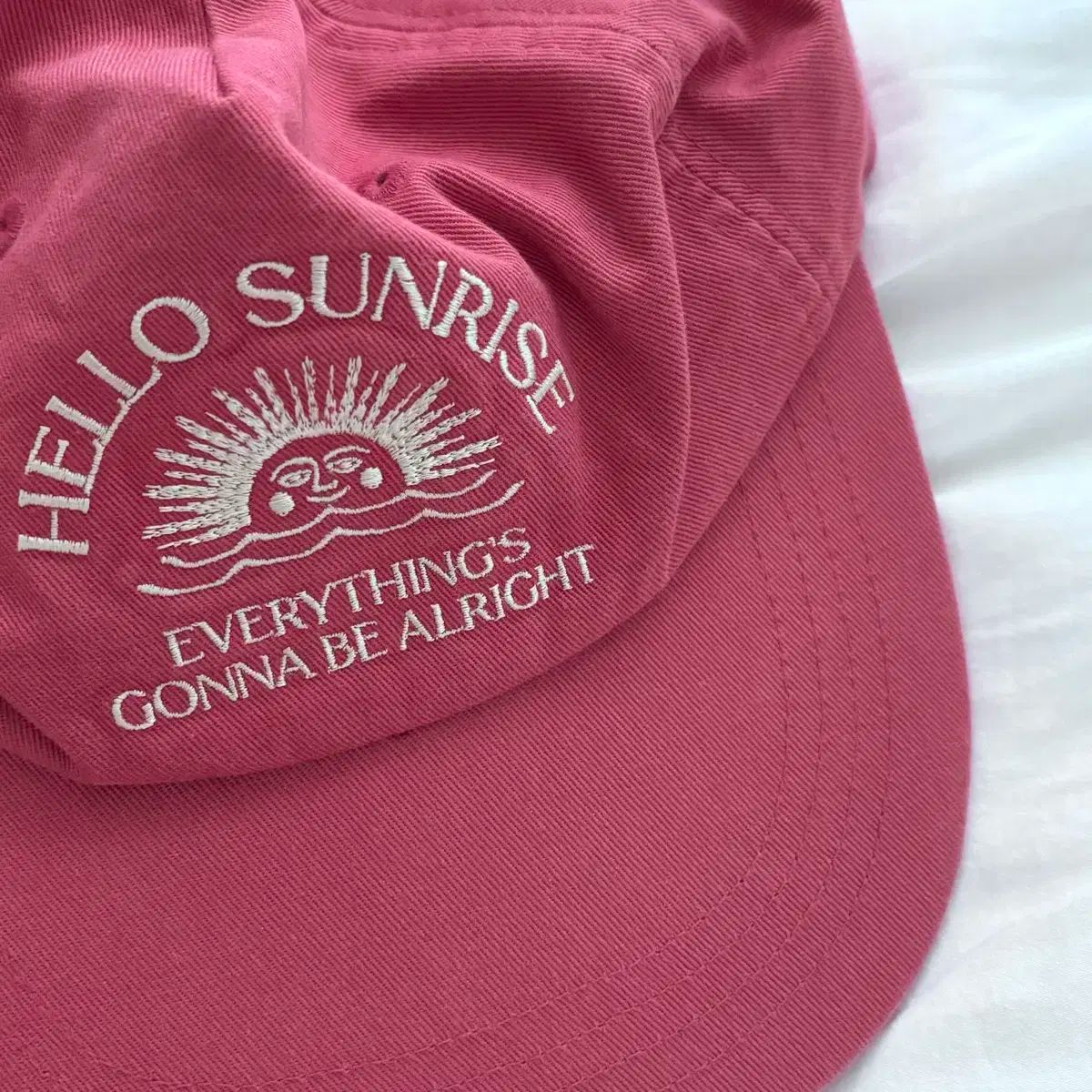 Hello Sunrise-Have a Nice Trip ボールキャップ/韓国 人気 25SS Hello Sunrise Have a Nice Trip ボールキャップ/韓国 人気 25SS