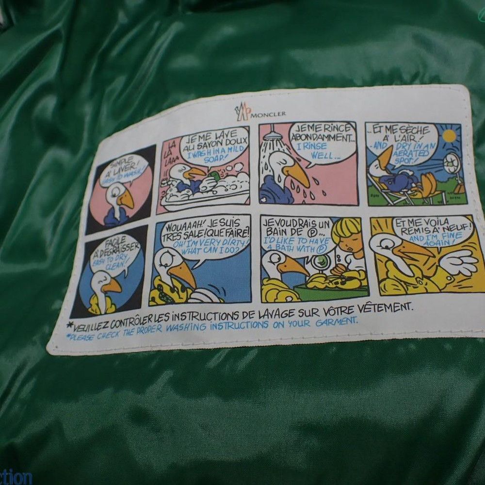 美品 モンクレール ファベルジェ ダウン ジャケット フード付 アウター  