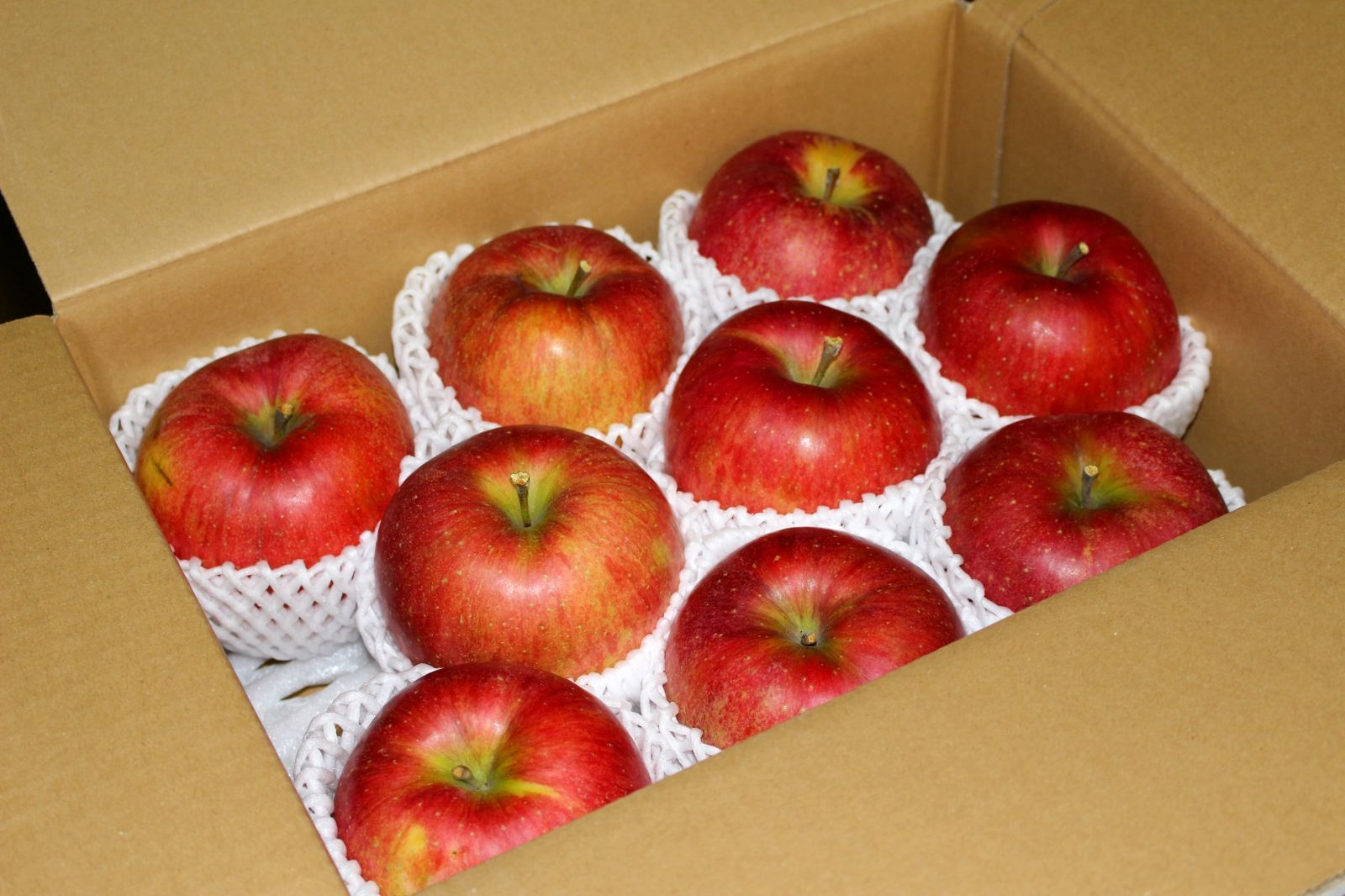 現行品 10月中旬発送 甘く やわらか 信州産シナノスイート １０kg ３０～４８玉