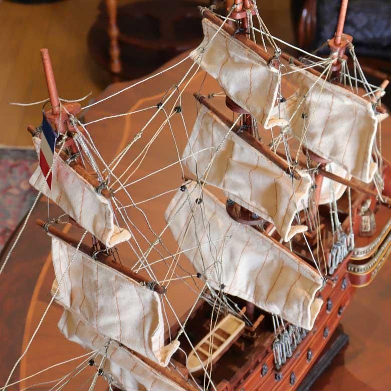 帆船 ロワイヤルルイ フランス  軍船 モデルシップ ROYAL LOUIS エレール 1⁄200 帆船 ロイヤル ルイ プラモデル FF0892
