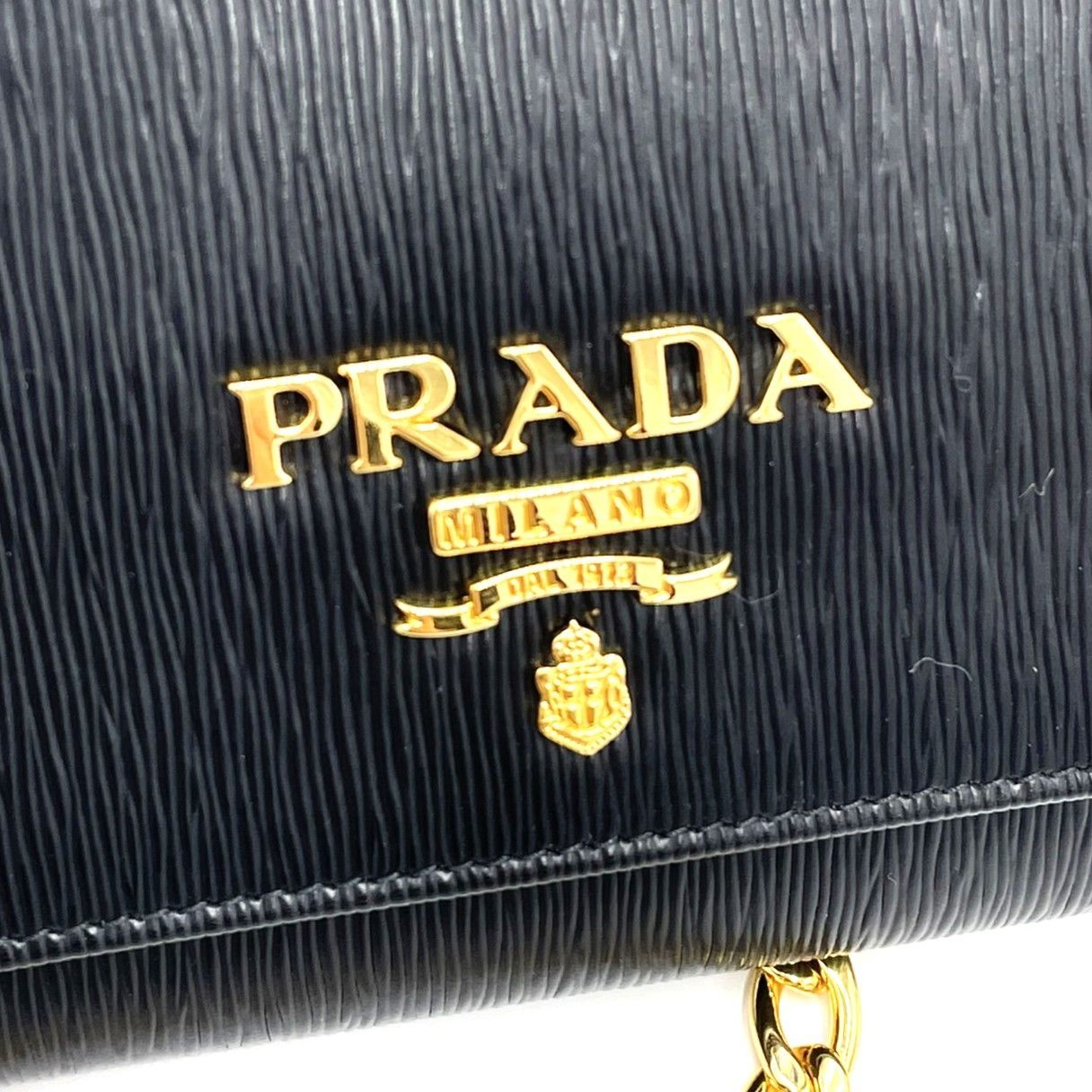 K408】PRADA（プラダ）/1BP290/2EZZ VITELLO MOVE/NERO/チェーンウォレット - メルカリ