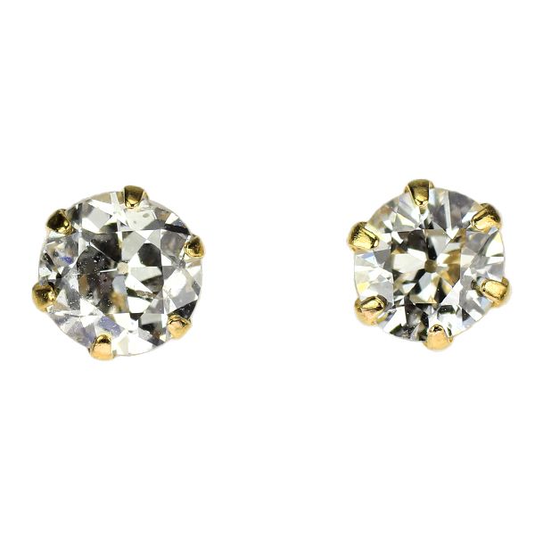 ラウンドブリリアントカットダイヤピアス　1ct 並行輸入品】ブルー – I1 ラウンド