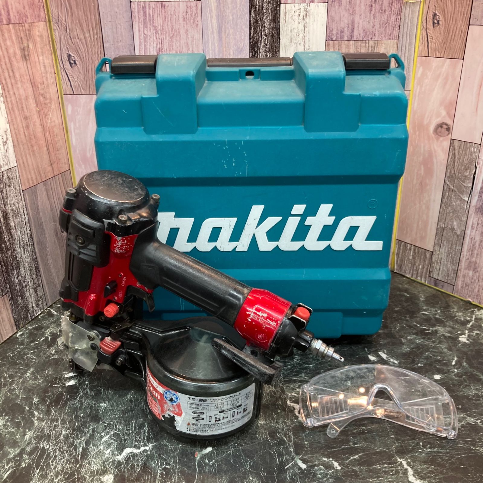 ☆マキタ(makita) 高圧エア釘打ち機 AN533H【八潮店】 - メルカリ