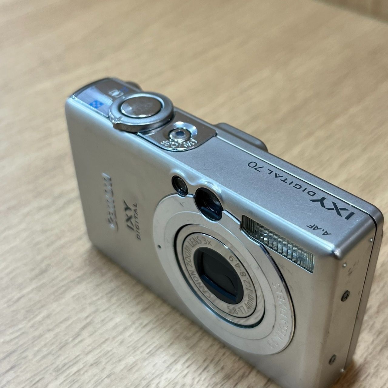 Canon IXY DIGITAL 70 デジカメ キャノン コンデジ Amazon | Canon IXY DIGITAL イクシィデジタル IXY-D70