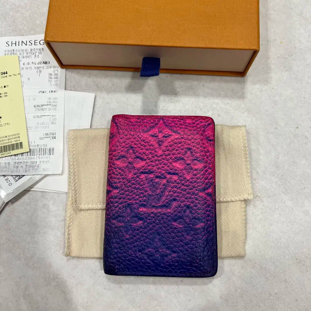 【残少!】Louis Vuitton ルイ・ヴィトン LV x YK オーガナイザー 楽天市場】【10%OFF】 ルイヴィトン カードケース 二つ折り LV