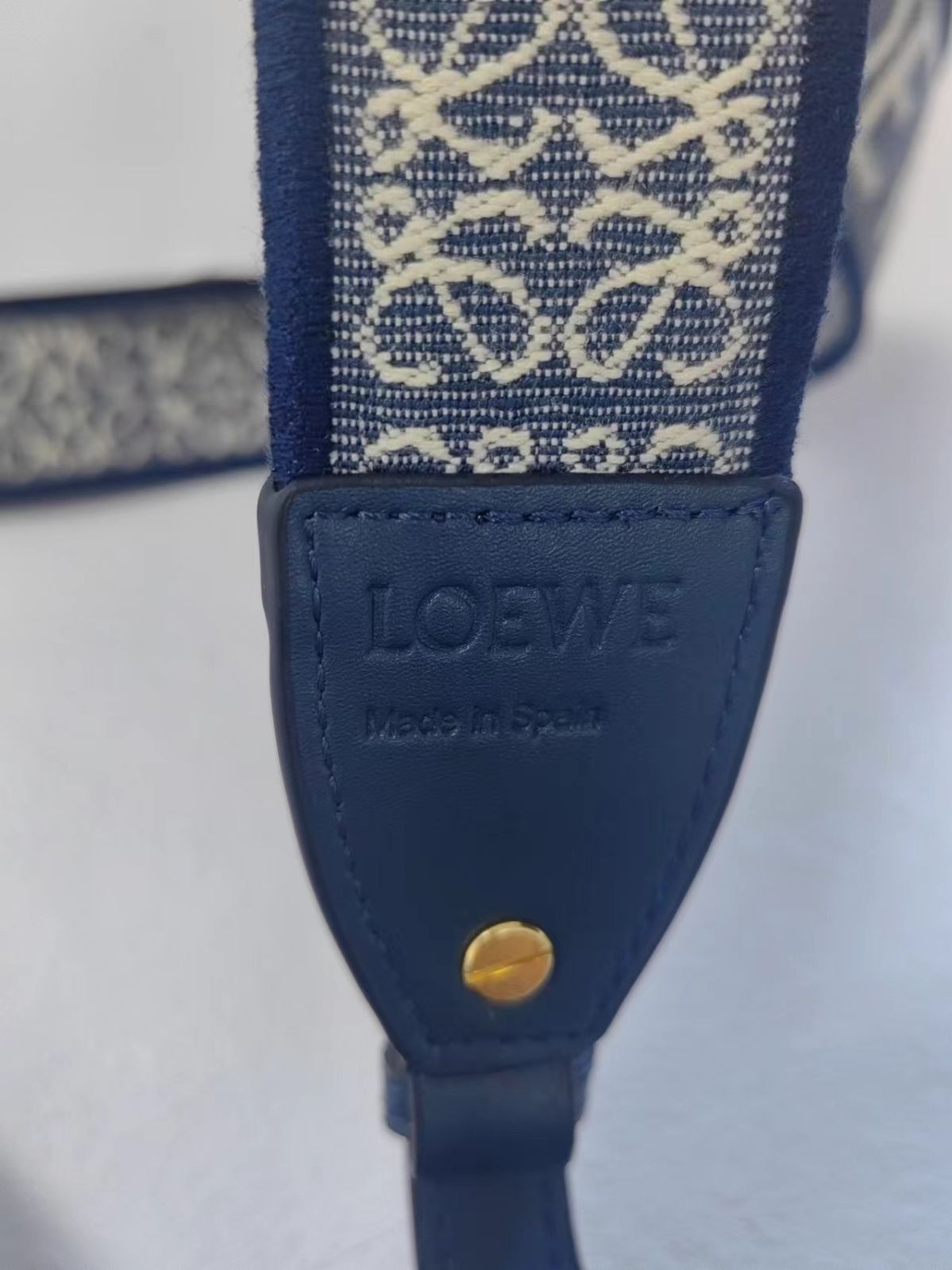 ロエベ LOEWE ショルダーバッグ