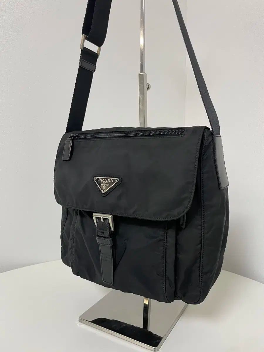PRADA プラダ