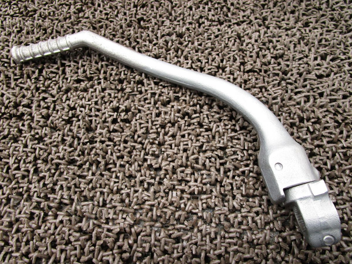 XLR250R キックペダル ●A6423 MD22 ホンダ MD17E キャブ車 XLR250R-4