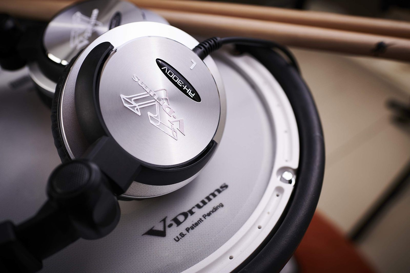 Roland V-Drums Headphones 密閉型ダイナミックヘッドホン - メルカリ