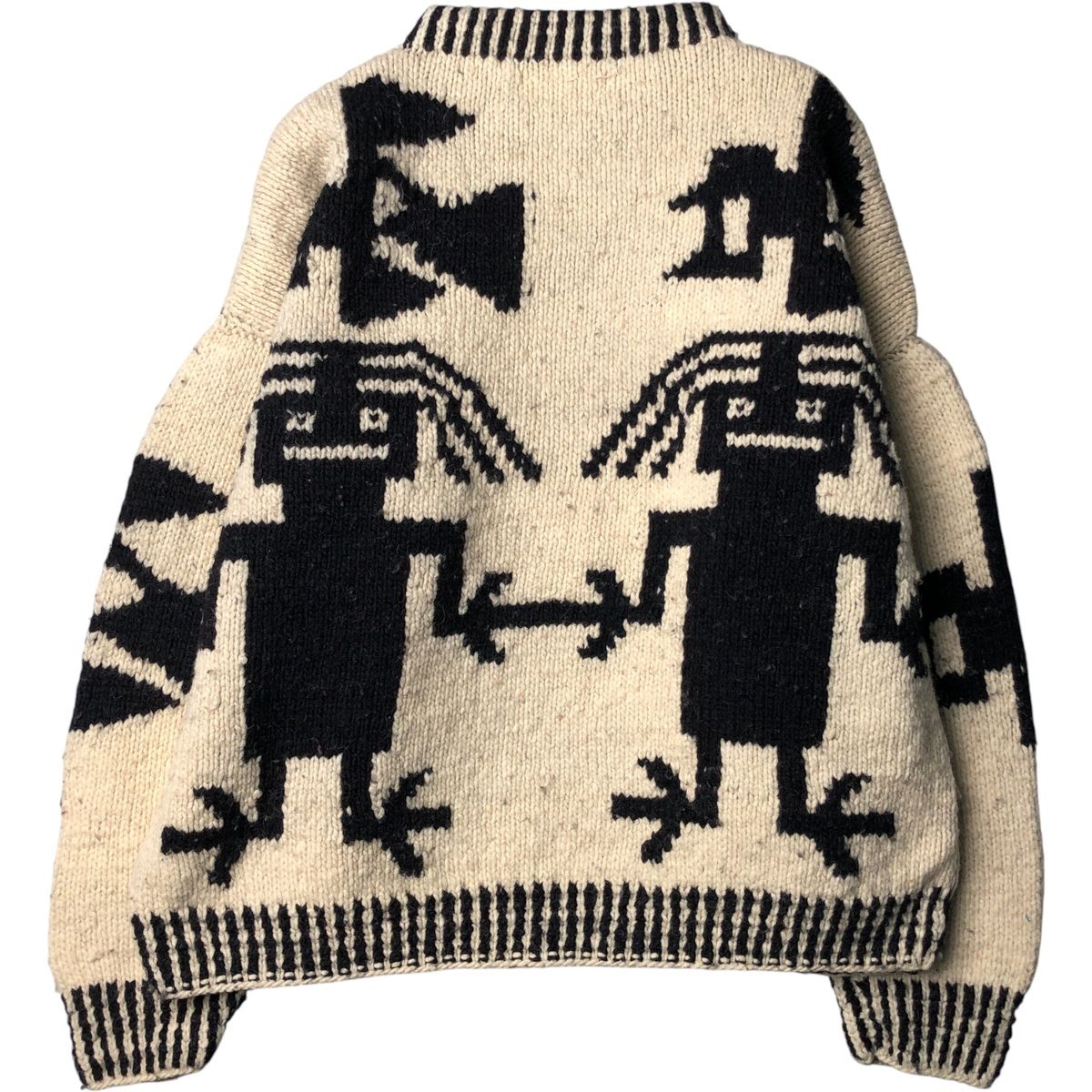 エクアドルニットセーター