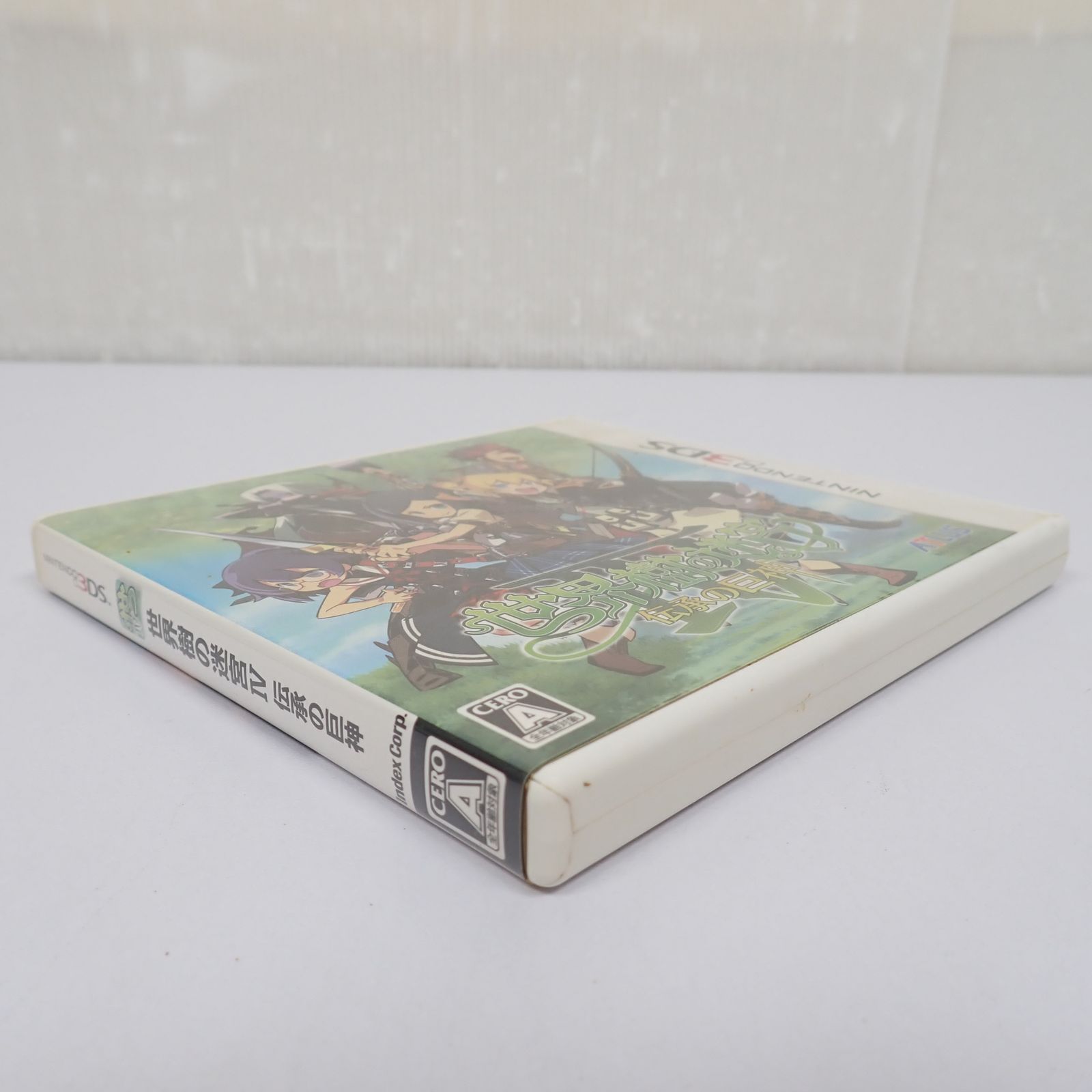 3DS　世界樹の迷宮X　箱説明書付き 世界樹の迷宮X 未開封新品 ニンテンドー3DS/2DS