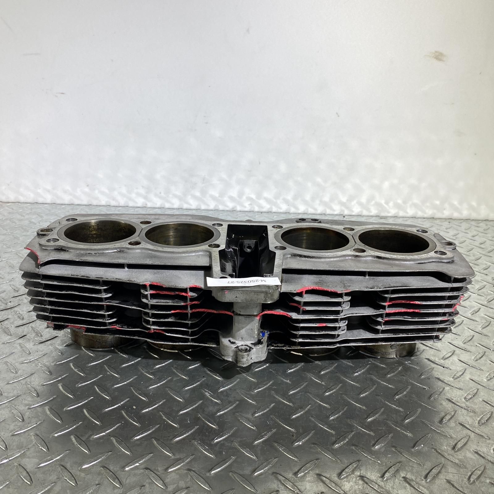 ホンダ CB750F CB900F CB1100F シリンダーヘッドカバー 純正 ポイント