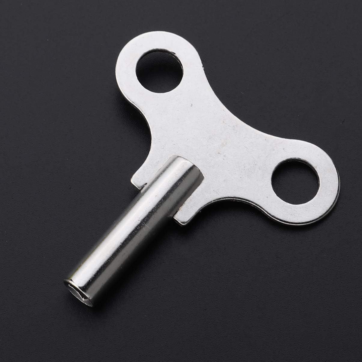 ねじ巻き 時計 巻き鍵 ゼンマイ ネジ巻き時計 ぜんまい 置時計