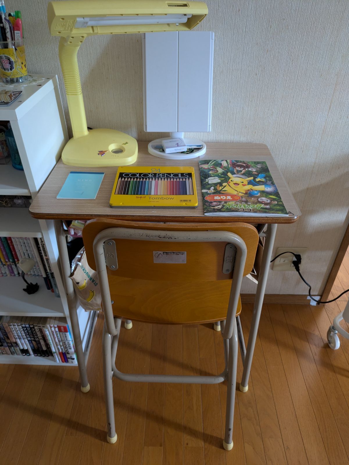 LION学習机・椅子セット 教室用机 LION (ライオン事務器) 学習机・研修机 【通販モノタロウ】