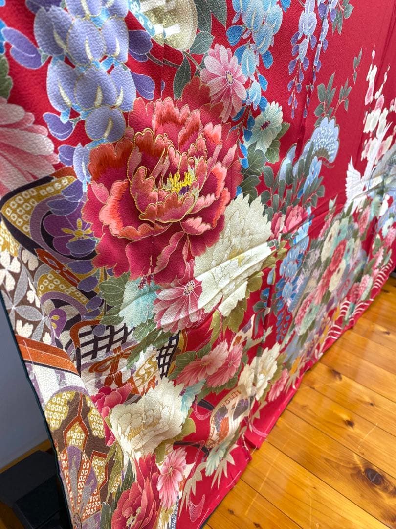 振袖 仮絵羽 正絹 京友禅 刺繍 金駒 金彩 ちりめん 未仕立て品 八掛