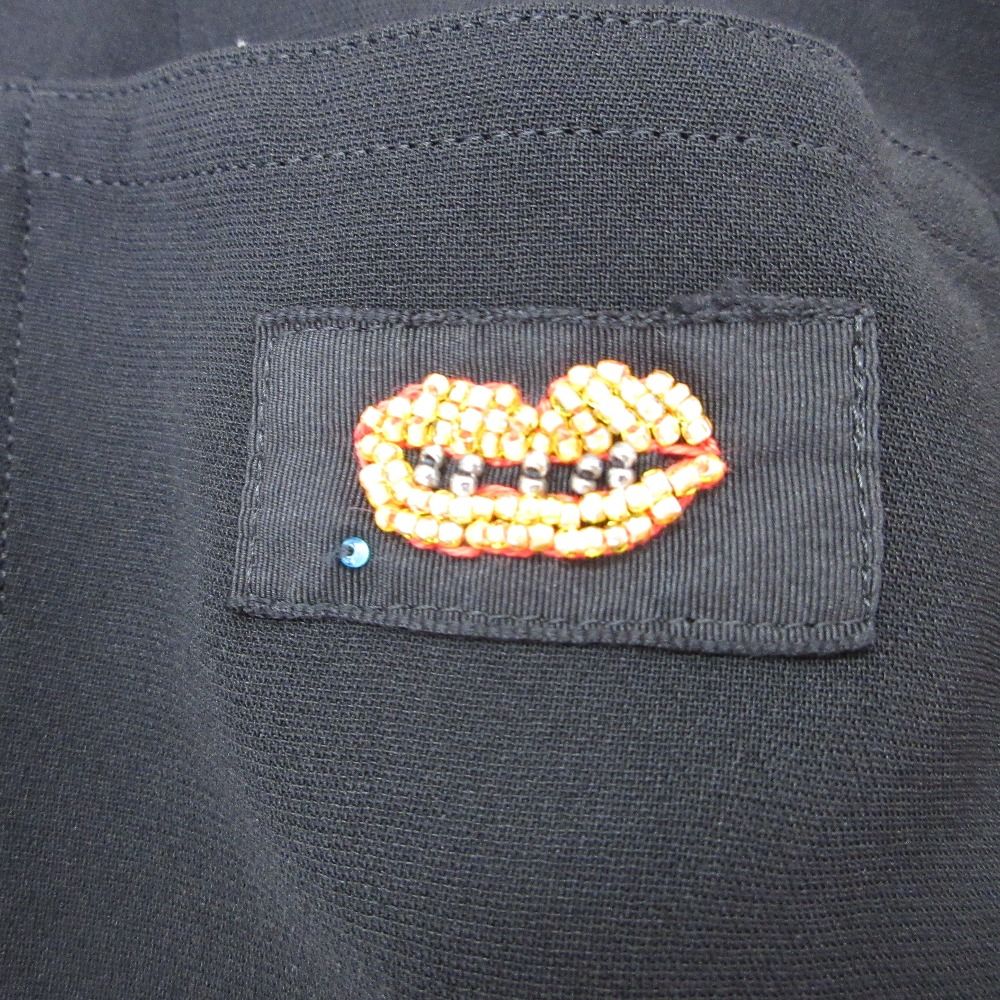 ストレッチ ぶたさんボタン