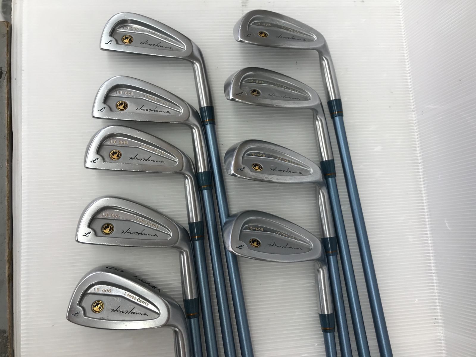 レディスアイアンセット 4~11 SW 計9本 ホンマゴルフ レディスアイアンセット LB-606 黒七宝 NEW SUPER LIGHT CARBON 1S フレックスL