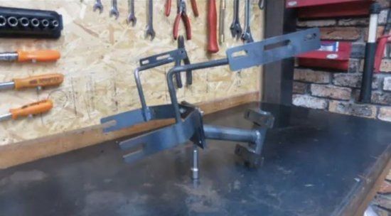 汎用 カフェレーサー専用ステー（ステージレス用ゾッパナステー