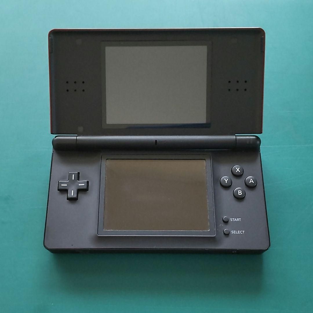 E29【中古・美品】ニンテンドー DS Lite クリムゾンブラック 7274 E29【中古・美品】ニンテンドー DS Lite クリムゾンブラック
