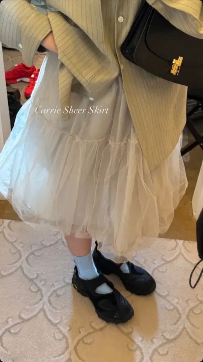 シアー スカート