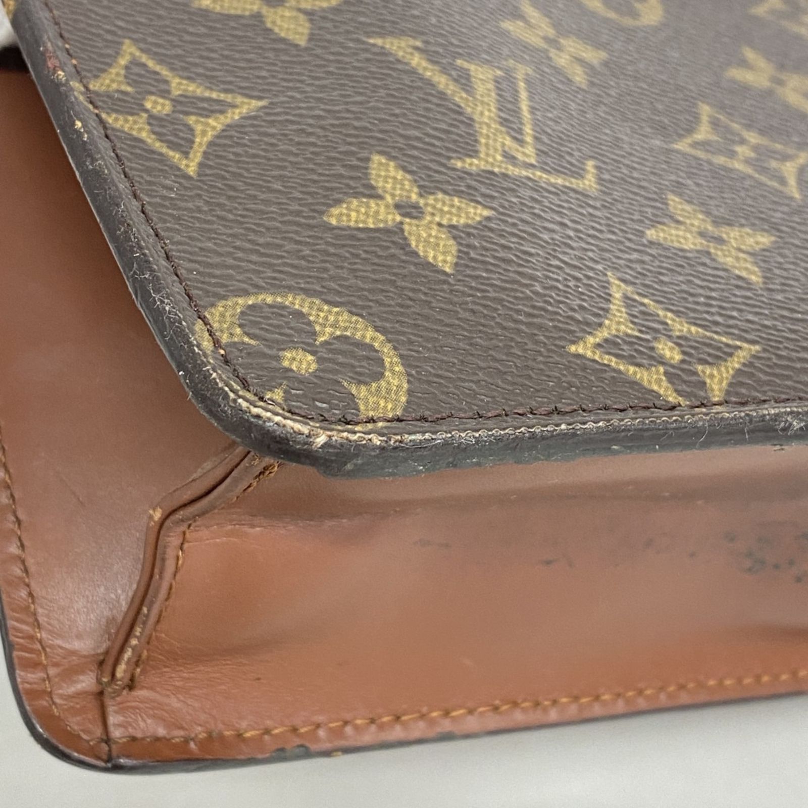 ポシェットオム M51795