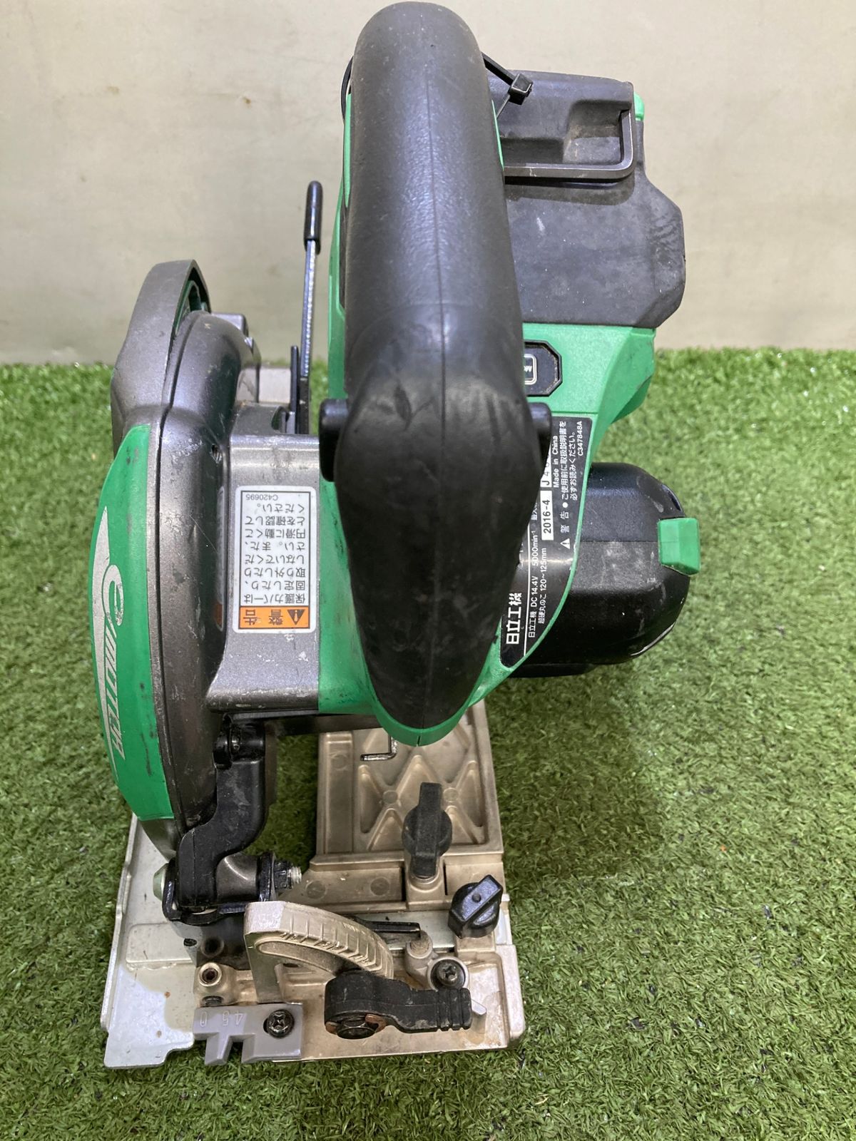 表札☆ビーチ200☆ Amazon.co.jp: かたちラボ 入口 出口 ドアプレート サイン 入口